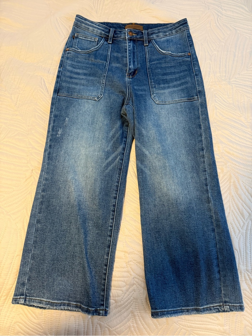 Judy Blue Relaxed Wide-Leg Jeans - Medium Blue Wash